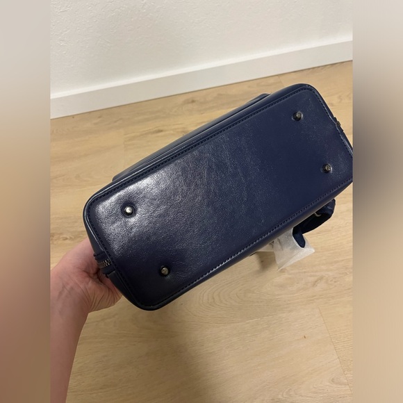 Wen & Where navy patten backpack - Picture 4 of 4